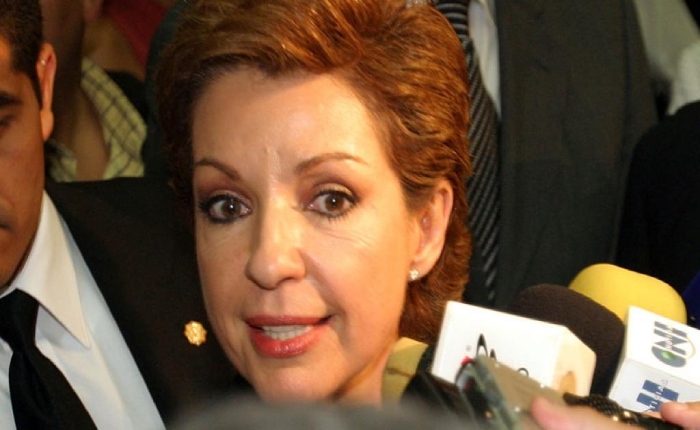 Marta Sahagún se limitó a recoger las limosna, dicen Legionarios de Cristo