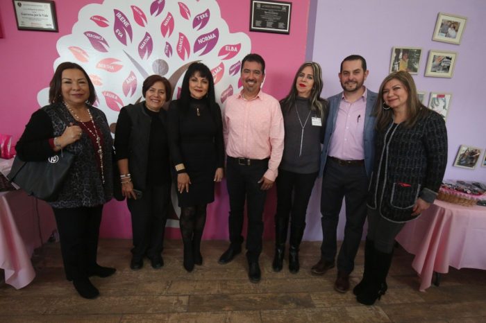 ENTREGAN MÁS DE 200 TRENZAS DE CABELLO A FÁBRICAS DE PELUCA