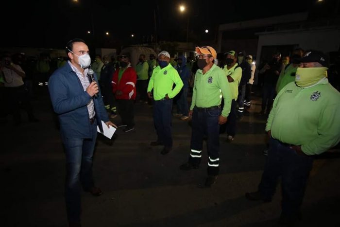 Alcalde reconoce esfuerzo de trabajadores del municipio