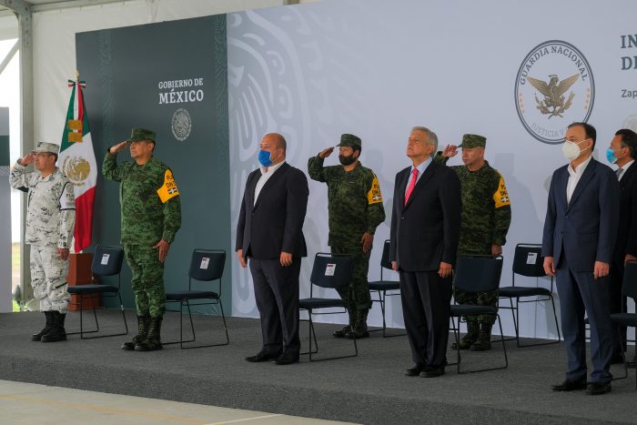 INAUGURAN ENRIQUE ALFARO Y AMLO INSTALACIONES DE LA GUARDIA NACIONAL EN ZAPOPAN; PRESIDENTE LE DICE AL GOBERNADOR QUE NO ESTÁ SOLO PARA ENFRENTAR LA DELINCUENCIA