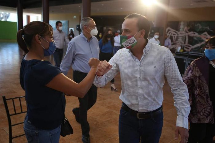 Entrega Alcalde apoyos escolares a miles de niños y jóvenes de Saltillo