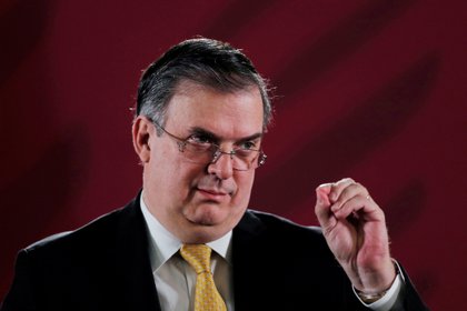 Marcelo Ebrard impulsó convenio para beneficiar a su cuñada, gerente de Banco Azteca en Honduras: Proceso