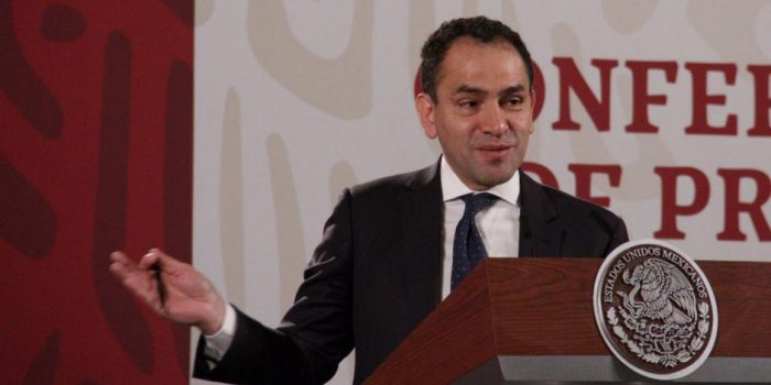 Arturo Herrera no renuncia a la Secretaría de Hacienda