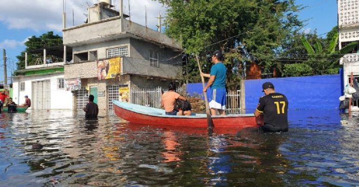Se inunda Villahermosa con desbordamiento de Río Grijalva