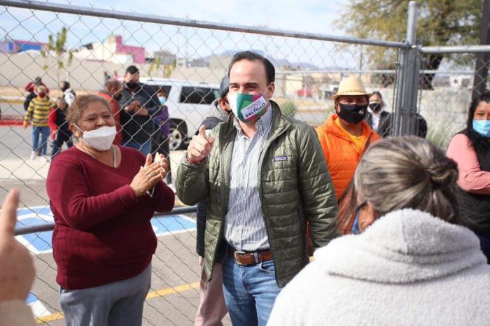 Inaugura Manolo centro comunitario al sur de Saltillo