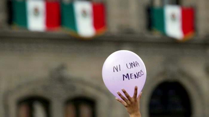 Lo detienen por arrastrar cadáver de una mujer en CDMX