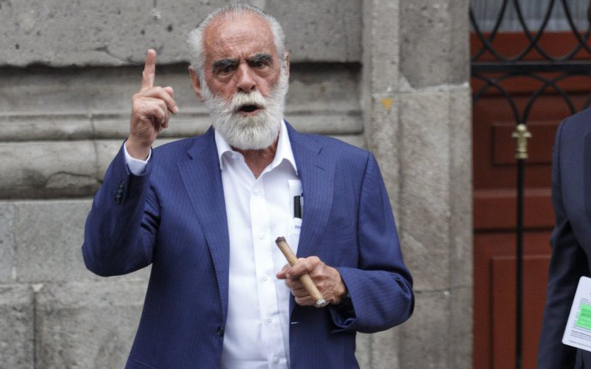 Diego Fernández de Cevallos pide a AMLO que lo cite en Palacio Nacional