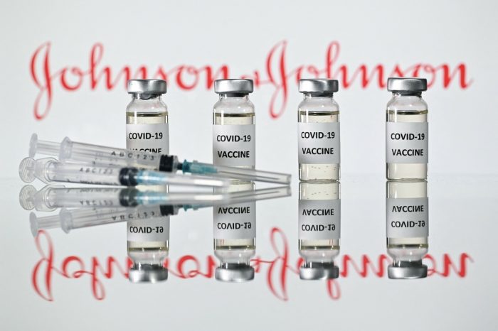 Johnson & Johnson: Desechan 60 millones de vacunas contra Covid-19