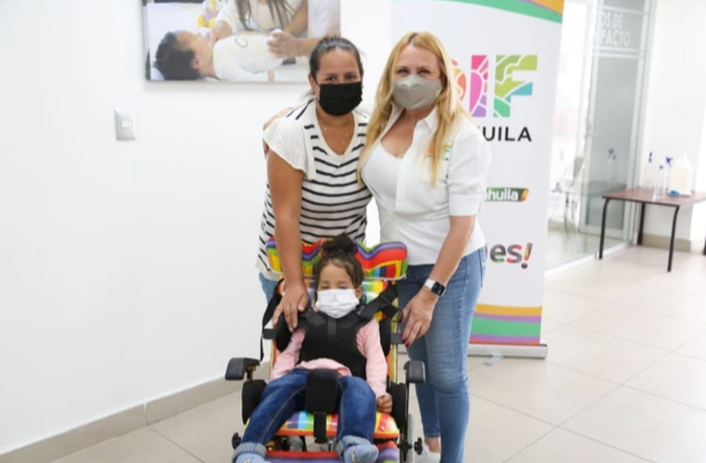 APOYA DIF COAHUILA A PERSONAS CON DISCAPACIDAD: MARCELA GORGÓN