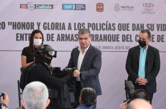 ENTREGA MARS 10 MDP EN ARMAS Y EQUIPO TÁCTICO A LAS FUERZAS DE SEGURIDAD