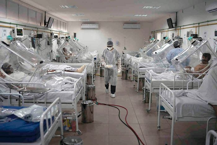 Delta ‘azota’ a la CDMX: ya hay 25 hospitales saturados