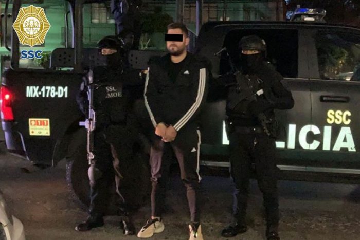 Detuvieron a cuatro personas por ataque en el AICM