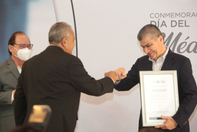 RECONOCE MARS LA LABOR DE LOS MÉDICOS EN COAHUILA