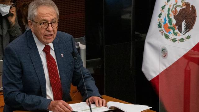 Jorge Alcocer alerta por indicios de una cuarta ola de Covid-19 en México