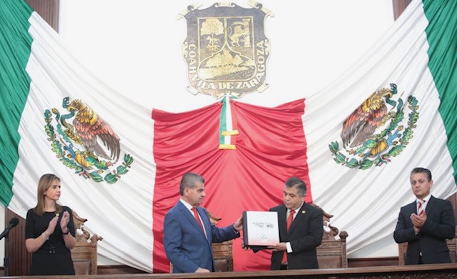 FUERTES Y UNIDOS, LLEGAMOS AL 2022