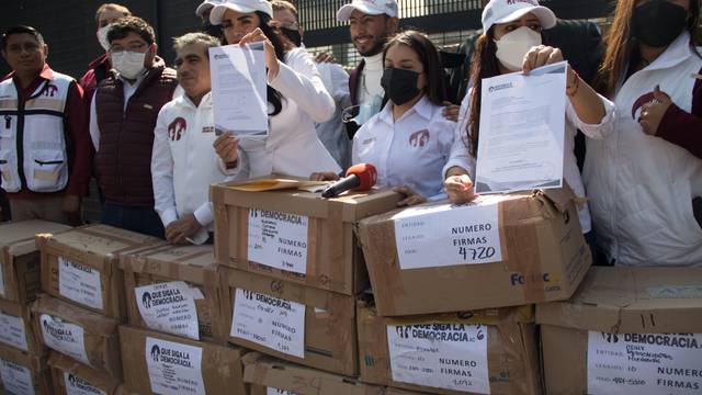 Revocación de Mandato: INE “dividido” aprueba suspensión temporal