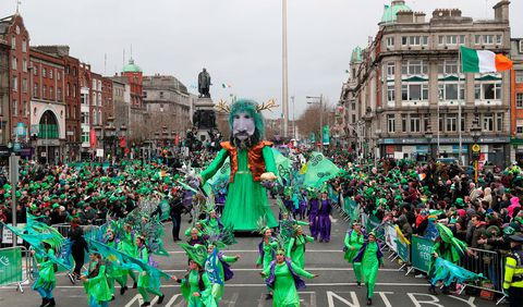 Desfile del Día de San Patricio en Irlanda regresa tras tres años de ausencia por el Covid-19