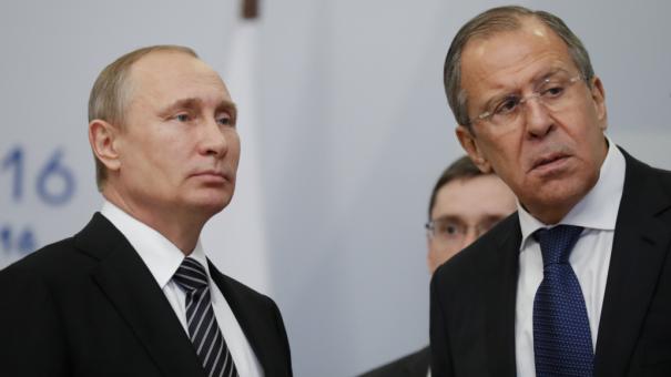 Invasión a Ucrania: la Unión Europea sancionará a Vladimir Putin y al canciller ruso Serguei Lavrov