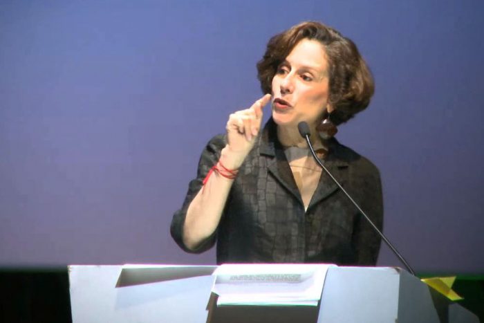 Denise Dresser tundió a AMLO por juicio político a consejeros del INE: “Comportamiento autoritario”