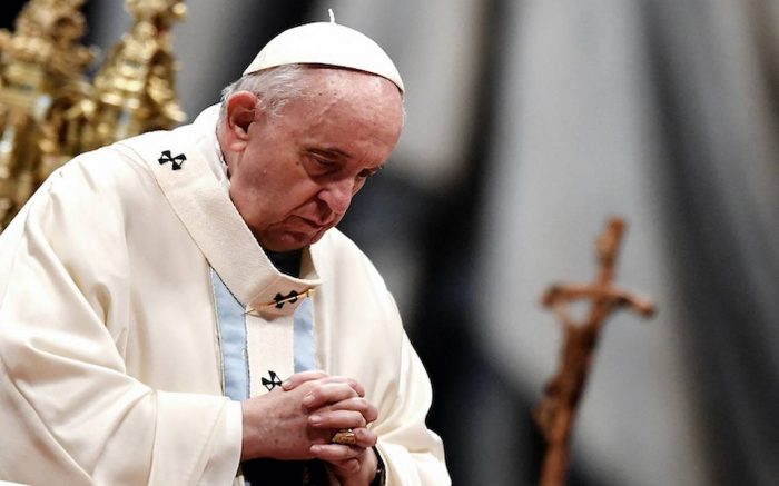 Papa Francisco se encuentra ‘mejor’ y sin fiebre tras problema de inflamación pulmonar