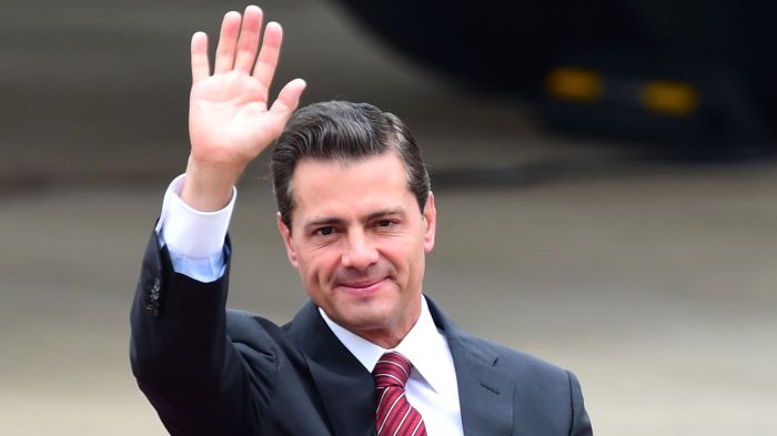 El expresidente mexicano Enrique Peña Nieto se instala en España con un visado dorado