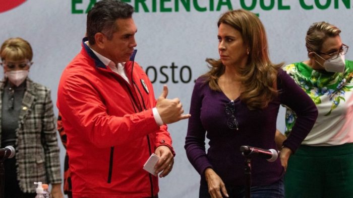 Agrupación del PRI pidió la renuncia de “Alito” Moreno y Carolina Viggiano