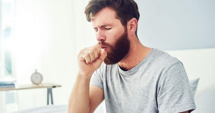 ¿En qué consiste la tos post-COVID y cómo curarla?