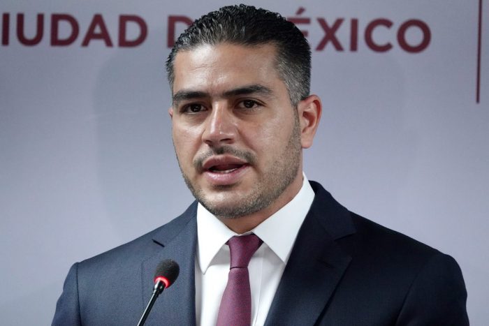 FGR implicó a García Harfuch en “cónclave” inicial para la “verdad histórica” de Ayotzinapa