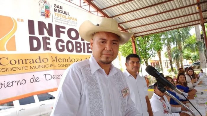 Mataron al alcalde de San Miguel Totolapan, a su padre y a varios policías