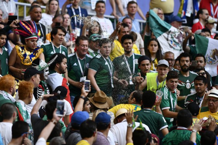 La FIFA abrió expediente a México por cánticos discriminatorios de aficionados en Qatar