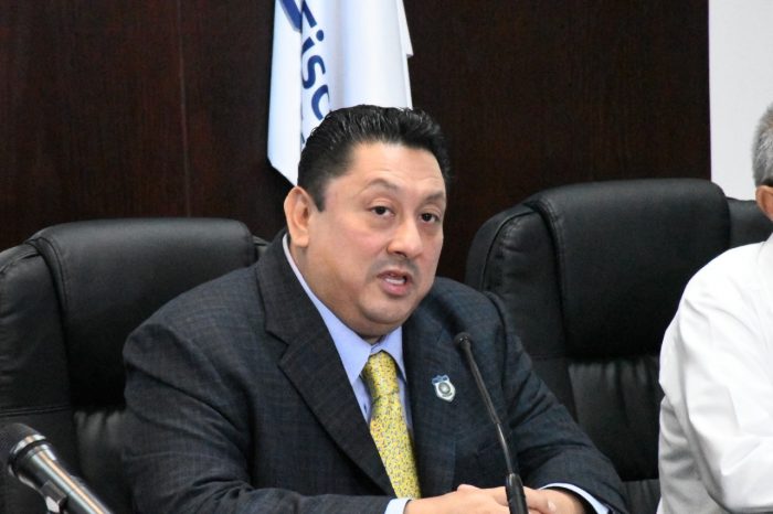 Quién es Uriel Carmona, fiscal de Morelos acusado por Sheinbaum de encubrimiento en el caso Ariadna Fernanda