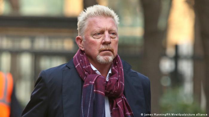 Boris Becker abandona cárcel británica y se espera su deportación