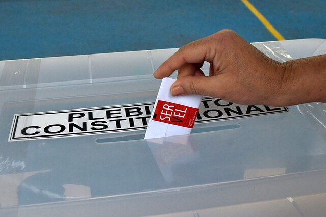El Congreso de Chile aprobó la restitución del voto obligatorio
