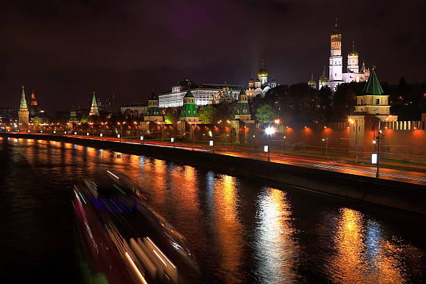 Con solo 21 horas de sol en todo el mes, Moscú vivió este 2023 uno de sus eneros más oscuros