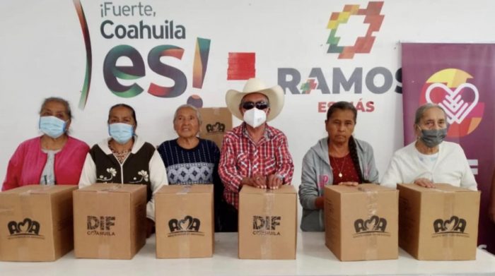 Entrega DIF apoyos alimenticios en Centro Comunitario El Mirador