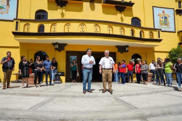 REALIZAN SIMULACRO DE INCENDIO EN PRESIDENCIA MUNICIPAL  DE RAMOS ARIZPE