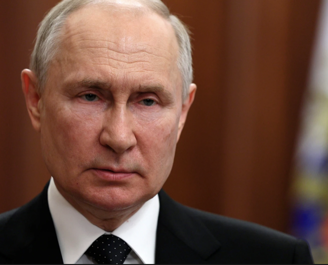 Putin acusa “traición” y ordena “neutralizar” rebelión