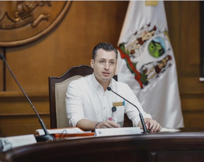 "A la Alianza le Sobra PRI y le falta MC" : COLOSIO RIOJAS