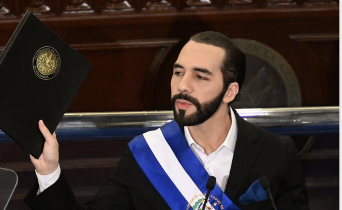 Solicitaron invalidar la resolución que permite la reelección de Bukele en El Salvador por inconstitucional