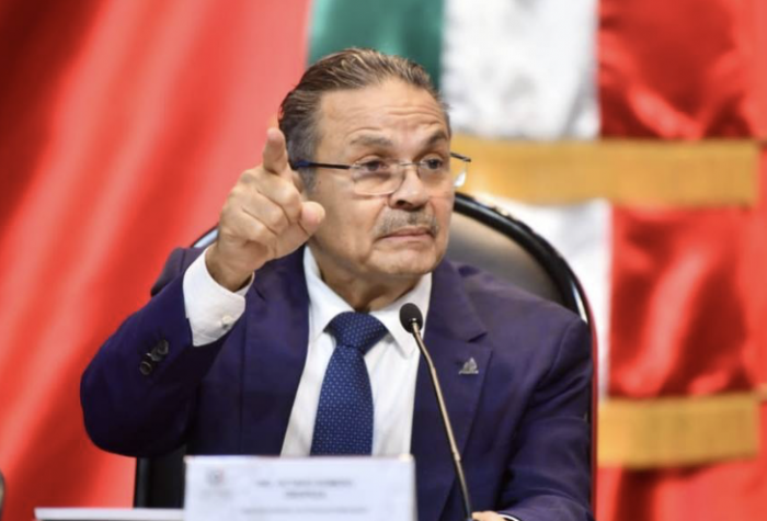 Octavio Romero Oropeza se ‘pone al brinco’ con la oposición: ‘Azules y rojos’ endeudaron a Pemex