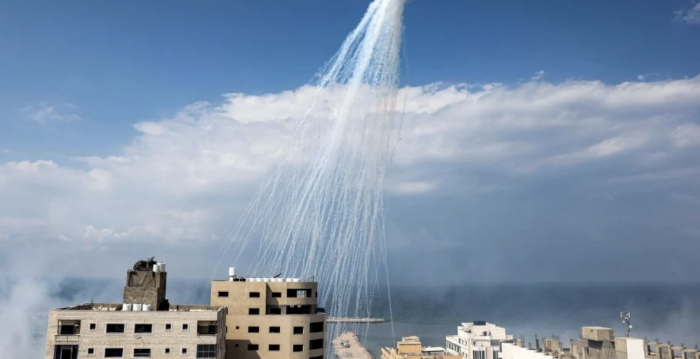 ¿Qué es el fósforo blanco, arma utilizada en la guerra Israel-Hamás?