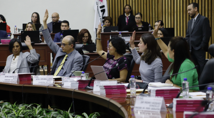 Mujeres gobernadoras: INE establece cuota de 5 candidatas para 2024; PAN impugnará
