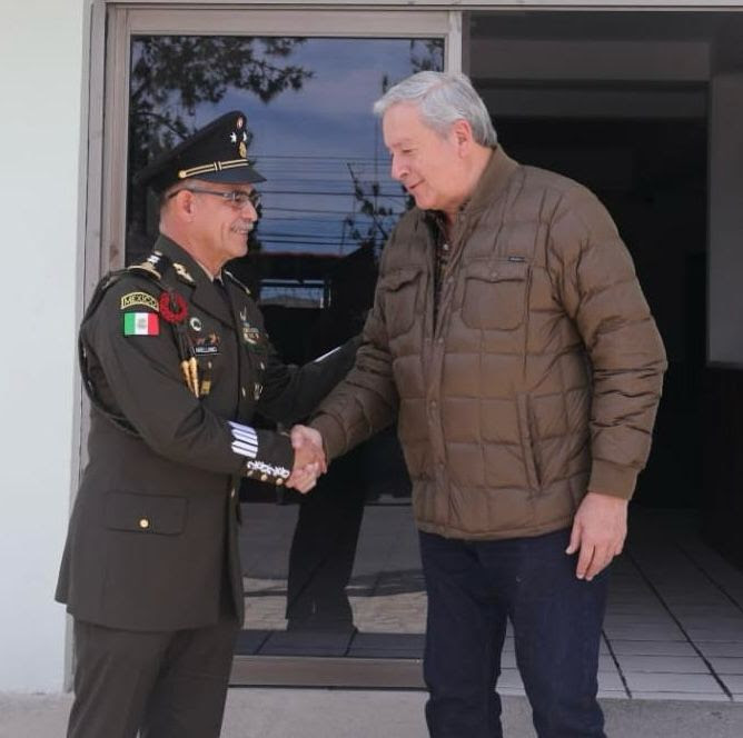 Refrendan trabajo unido Alcalde y general de Sexta Zona Militar