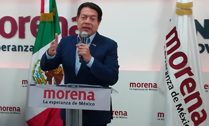 Equipo de campaña de Xóchitl Gálvez es ‘puro cartucho quemado’, critica Mario Delgado
