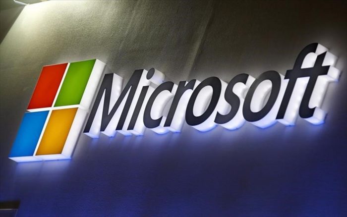 Caída mundial de Microsoft: Falla provoca caos en bancos, aerolíneas y medios