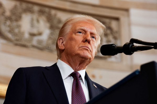 Trump amenaza con arancel del 5% a México por violar Tratado de Aguas