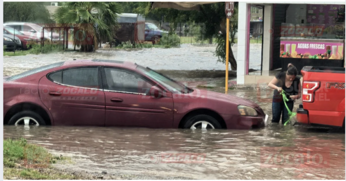 Fuertes lluvias y granizo en Piedras Negras, deja calles anegadas y casas inundadas