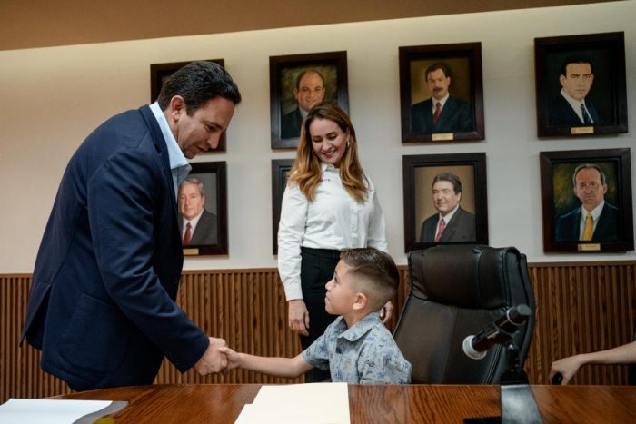 Destacan Javier Díaz y Luly López compromiso con la niñez y la juventud