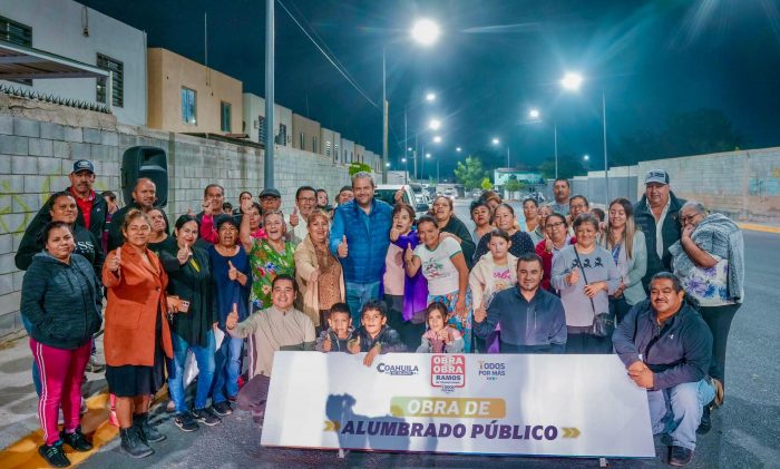 *Obra tras obra Ramos se transforma; nuevo alumbrado en la colonia Revolución*