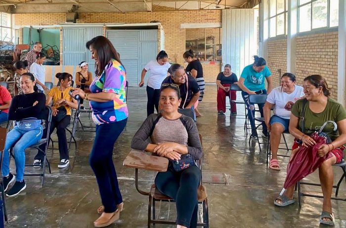 *Fortalece gobierno de Ramos comunicación familiar y escolar en Paredón*